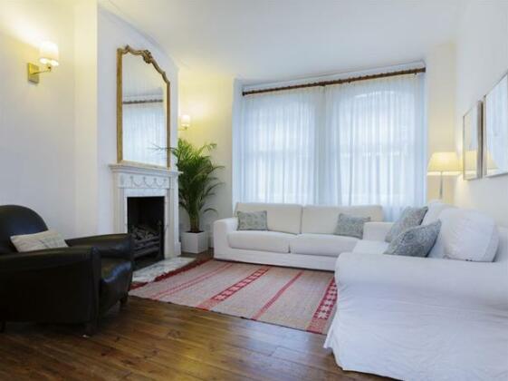 Veeve 4 Bed Family Home With Garden Walkway Fulham - Photo5