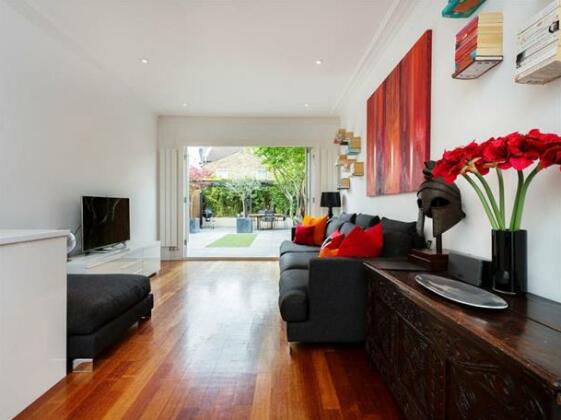 Veeve 4 Bed House On Alfriston Road Clapham - Photo3