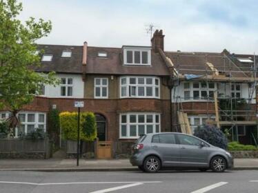Veeve 4 Bed House On Magdalen Road Wandsworth
