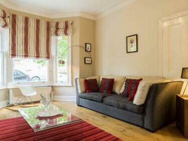 Veeve 4 Bed House St Albans Avenue Chiswick