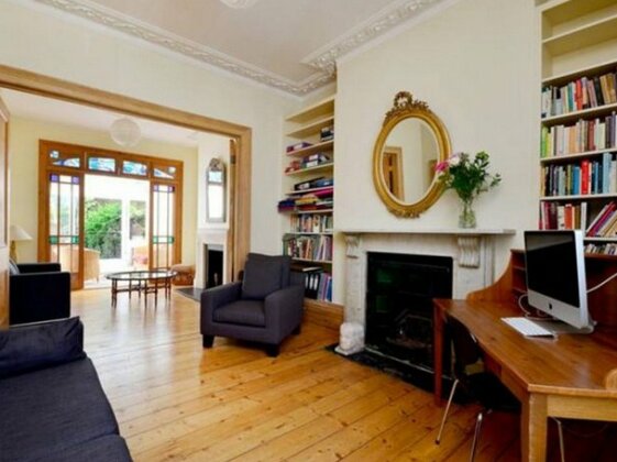 Veeve 4 Bedroom House With A Studio In Primrose Hill - Photo2