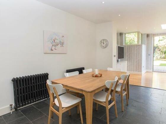 Veeve Beautiful 4 Bed Home In Upmarket Fulham - Photo4