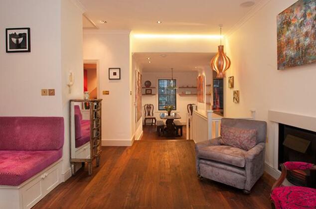 Veeve Beautiful Bohemian 2 Bed St Charles Square Notting Hill - Photo3