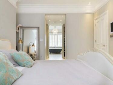 Veeve Beautifully Designed 5 Bed 4 Bath House Chiswick