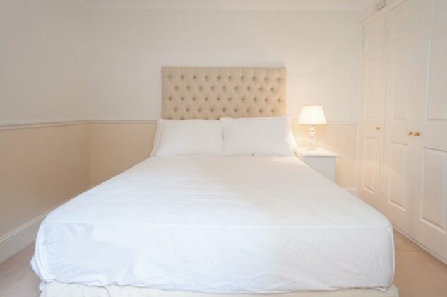 Veeve Charming 1 Bed Just Off King's Road Chelsea - Photo3