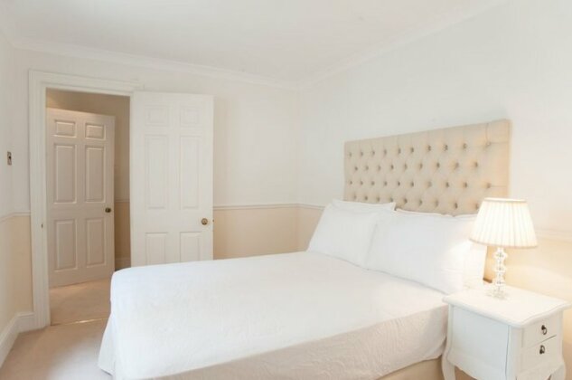 Veeve Charming 1 Bed Just Off King's Road Chelsea - Photo4