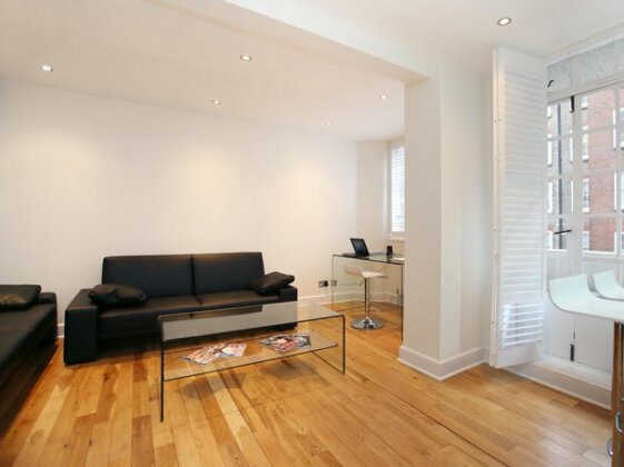 Veeve Chelsea Cloisters Apartment London - Photo3