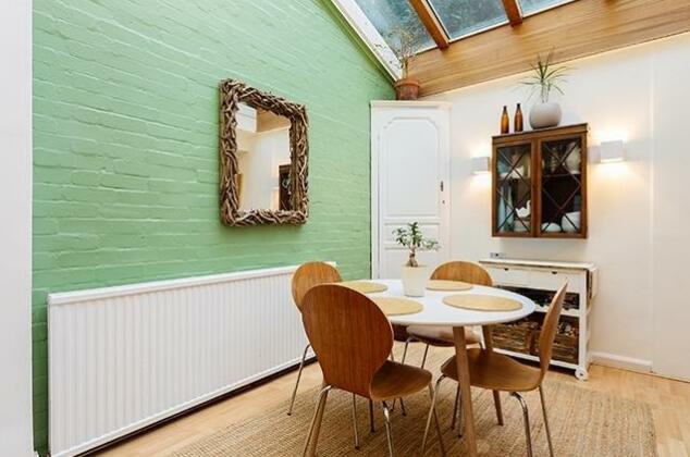 Veeve Delightful 3 Bed Mews House Pembridge Mews Notting Hill - Photo3
