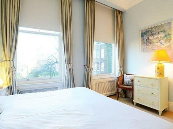 Veeve Elegant 2 Bed With Balcony Redcliffe Square Kensington - Photo3
