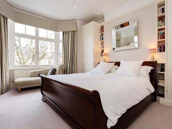 Veeve Gorgeous Family Home In Clapham Rodenhurst Road