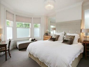 Veeve Luxury Home With Eco House Sleeps 9 Chevening Road