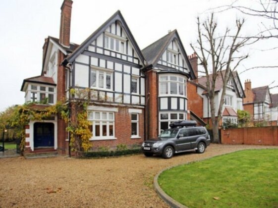 Veeve Spacious 6 Bed Family Home Bristol Gardens Putney - Photo4