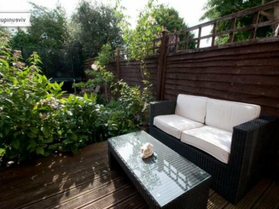 Veeve Stunning 4 Bed Family Home In Chiswick Walk To River Thames - Photo4