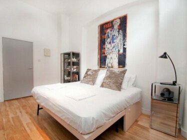 Veeve Walk To St Pauls and Tower Bridge Spacious Apartment New Inn St