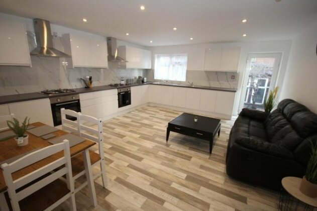 Wembley Central House - Photo4