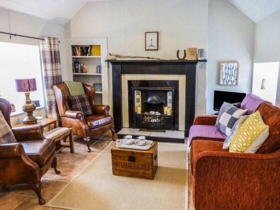 Lilac Cottage Lossiemouth - Photo2