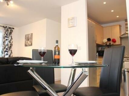 Cotels Luton Serviced Apartments - The Academy - Photo3