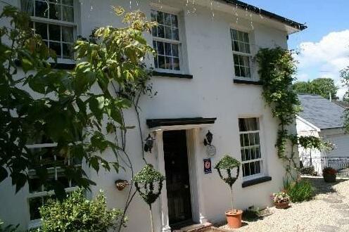 Clayhill House Bed & Breakfast