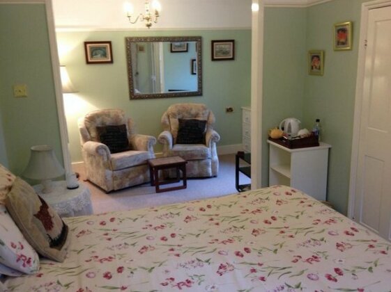 Clayhill House Bed & Breakfast - Photo2