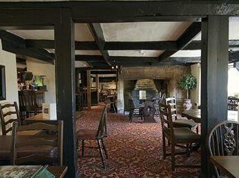 Rose and Crown Wadworth - Photo3