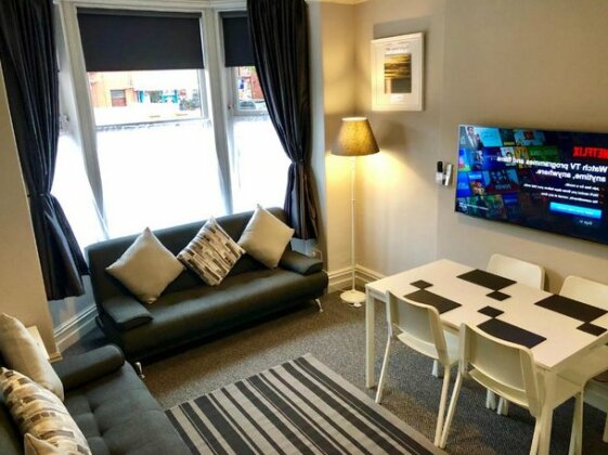 Stay Lytham Serviced Apartments - Photo2