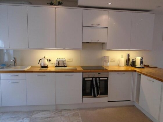 Serviced Apartments Macclesfield - Photo5