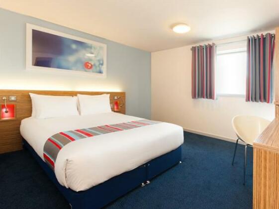 Travelodge Macclesfield Central - Photo3