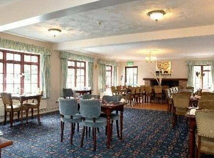 The Crewe Arms Hotel - Photo2