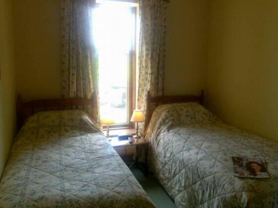 Court Farm Bed and Breakfast Newport Wales - Photo3