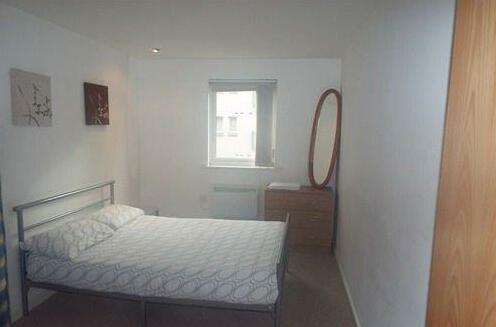 Budget Apartments Manchester - Photo2