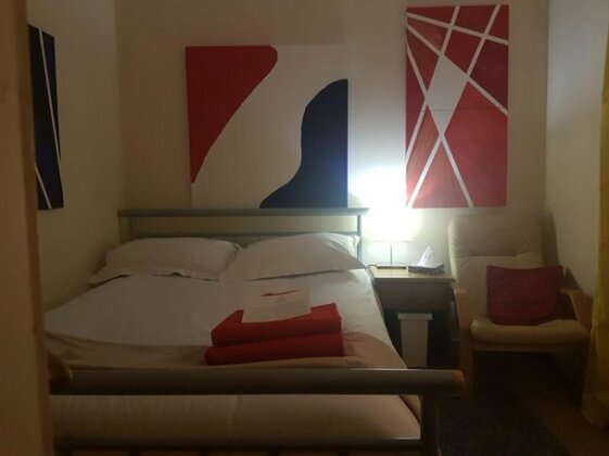 City Central Kind Rooms - Photo3