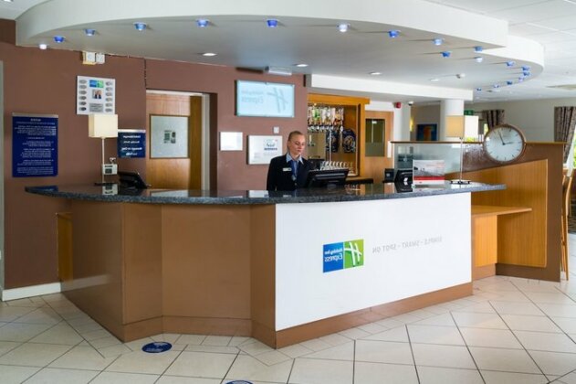 Holiday Inn Express Manchester East - Photo3