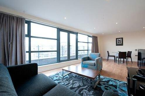 Piccadilly Central Apartments - Photo3