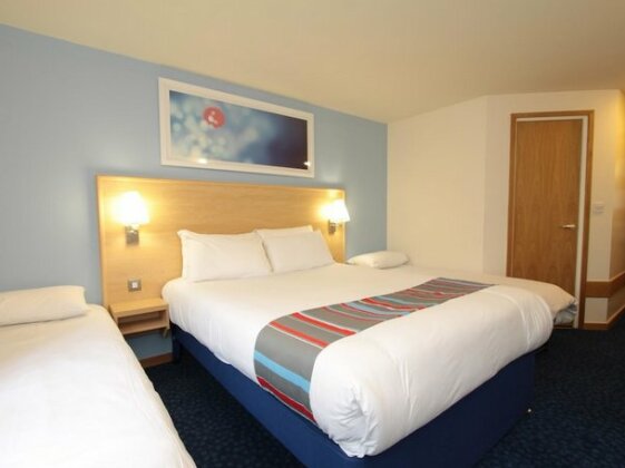 Travelodge Manchester Central - Photo3
