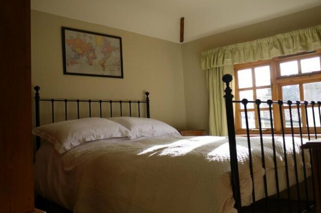 One Pelham Grove Bed & Breakfast - Photo3