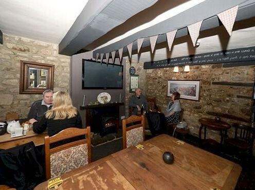 The Bruce Arms - Photo2