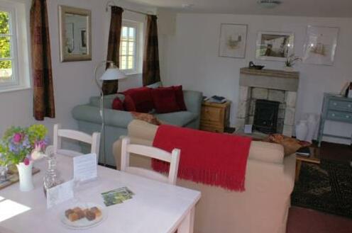 Tucking Mill View- Self Catering - Photo3