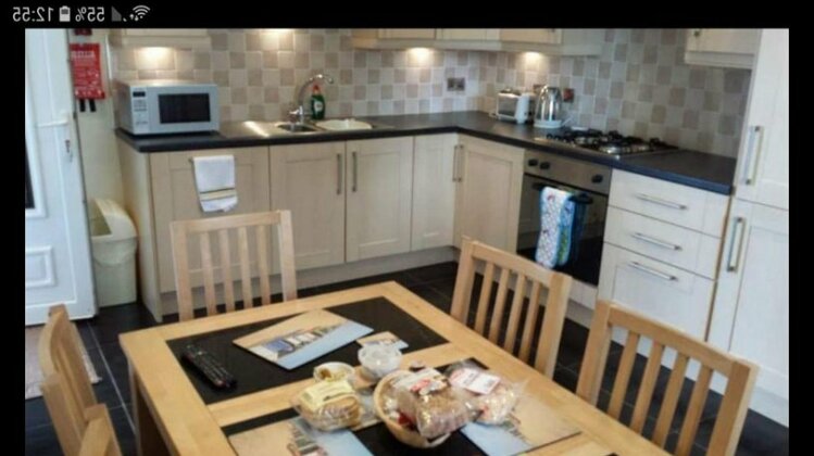 The Archway Apartment - Photo2