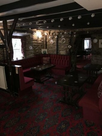 Trewern Arms Hotel - Photo3