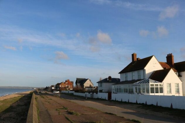 Foreshore House - Photo2