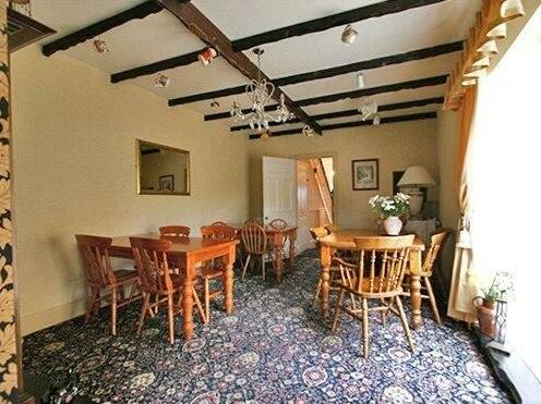 Captains Lodge - Photo2