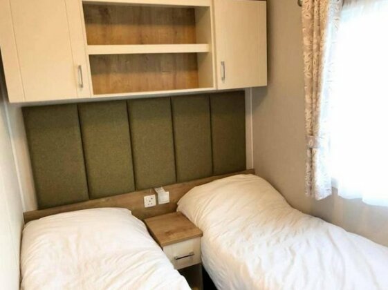Luxury Caravan with Sea Views close to Beach - Photo3