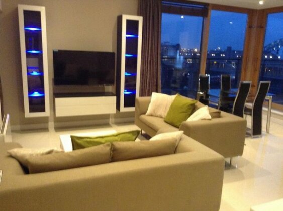 Amazing City Centre Penthouse With Private Roof Terrace - Photo3