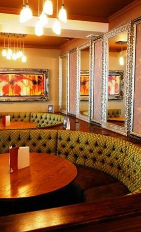 The White Hart Newmarket by Marston's Inns - Photo5