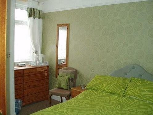 Holmwood Guest House - Photo4