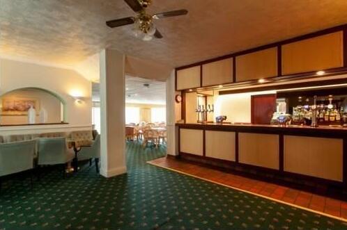 Sandy Lodge Hotel - Photo3