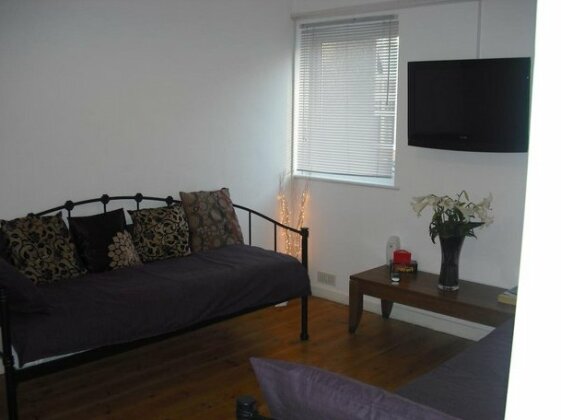 Towan Beach Holiday Flat - Photo2