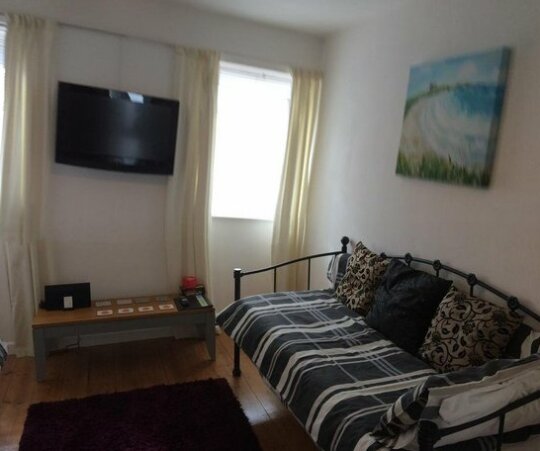 Towan Beach Holiday Flat - Photo3