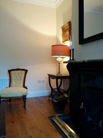 Narrow Water Castle Self Catering Accommodation - Photo3