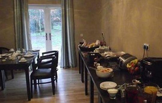 Birchwood House - Photo5